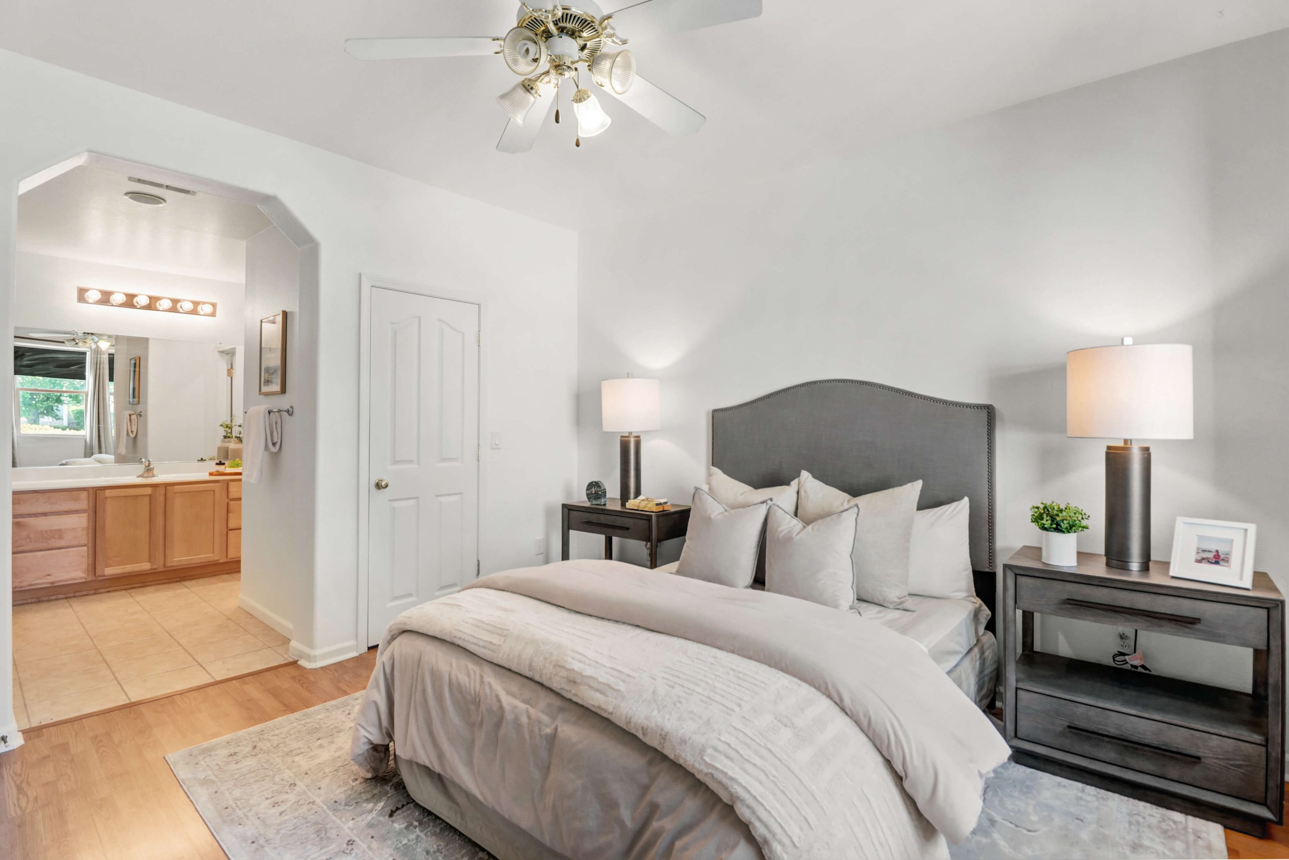 Bay Horse Ln, Sacramento - Premiere Home Staging & Design