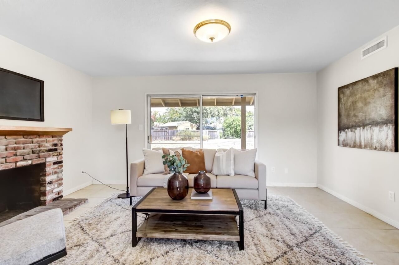 Doris Ct, Carmichael - Premiere Home Staging & Design