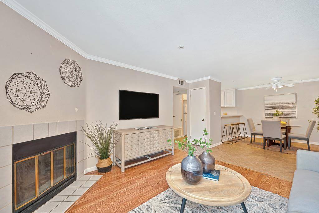 Dornajo Way, Sacramento - Premiere Home Staging & Design