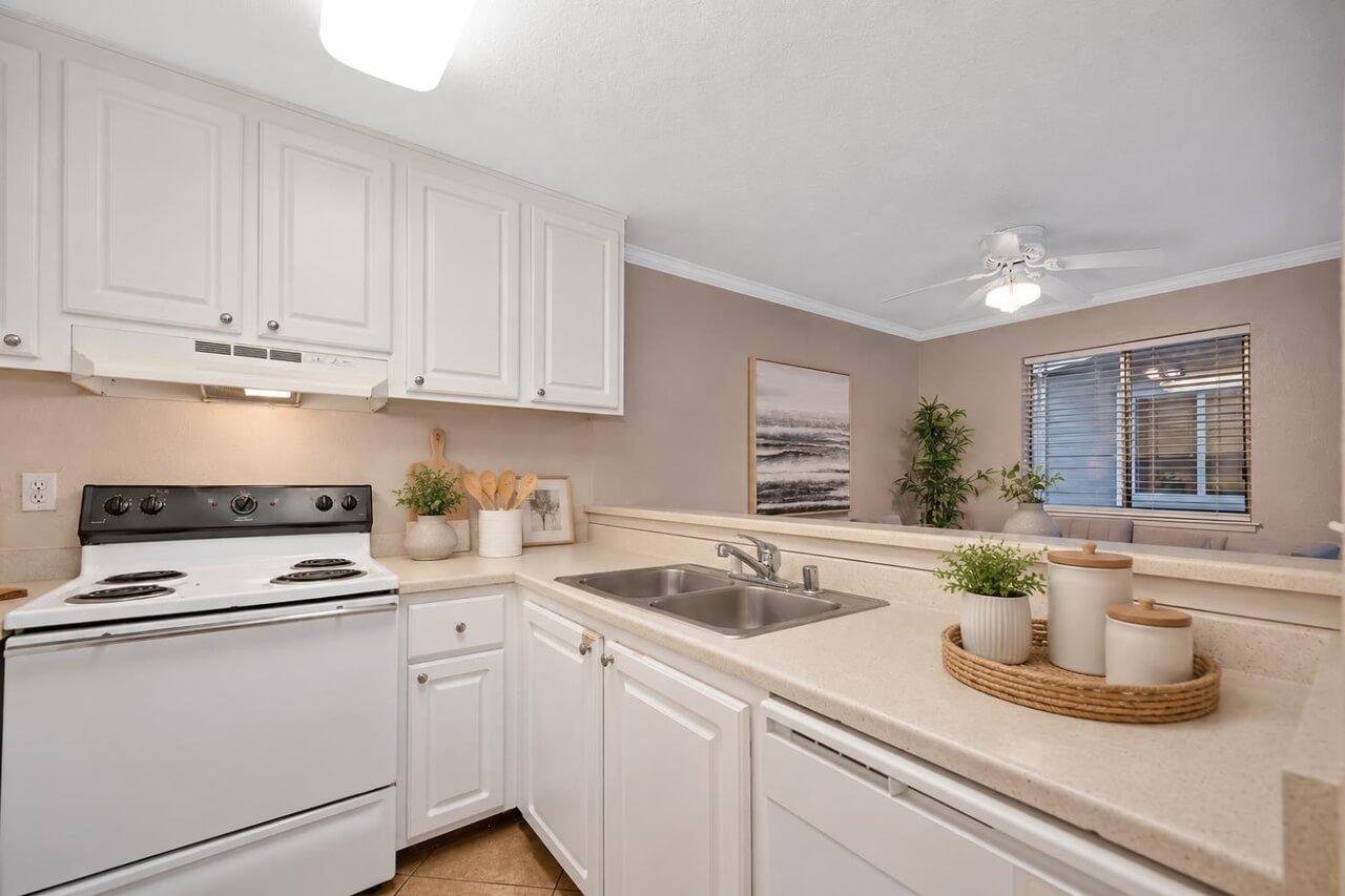 Dornajo Way, Sacramento - Premiere Home Staging & Design
