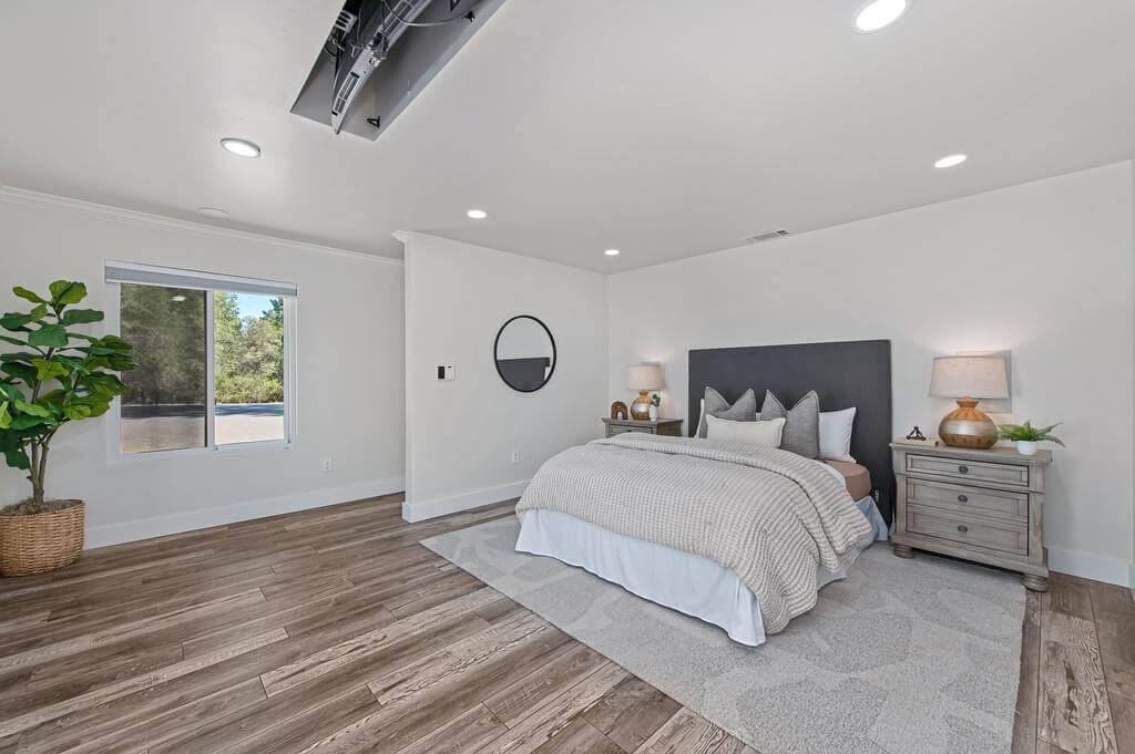 Highland Dr, Placerville - Premiere Home Staging & Design