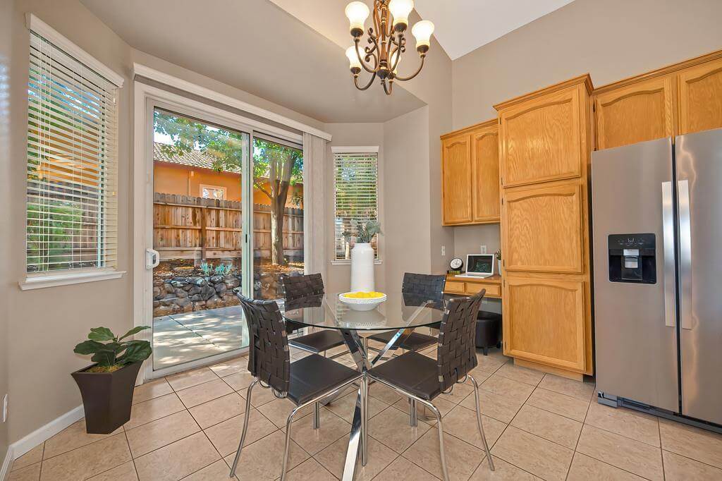 Leckenby Way, Folsom - Premiere Home Staging & Design
