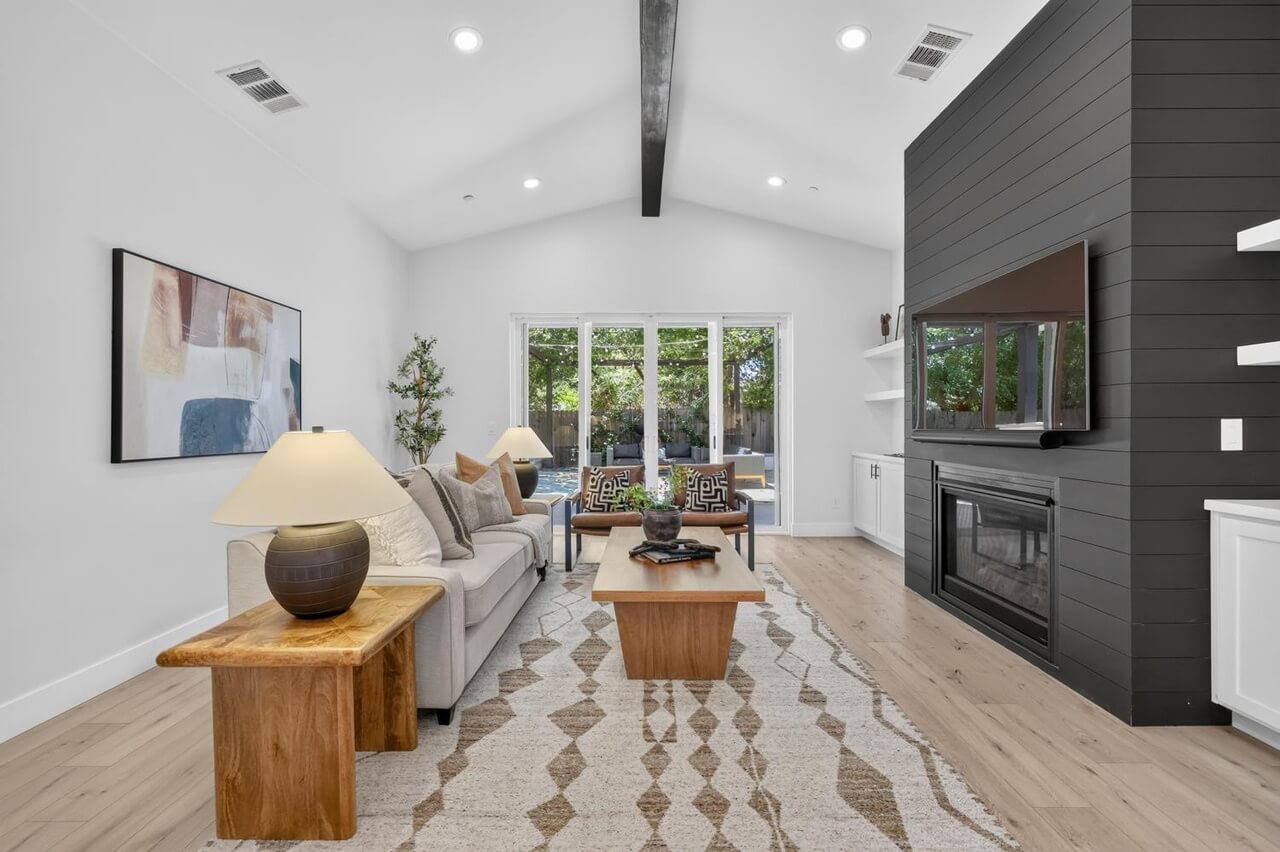 Mackenzie Ln, Carmichael - Premiere Home Staging & Design