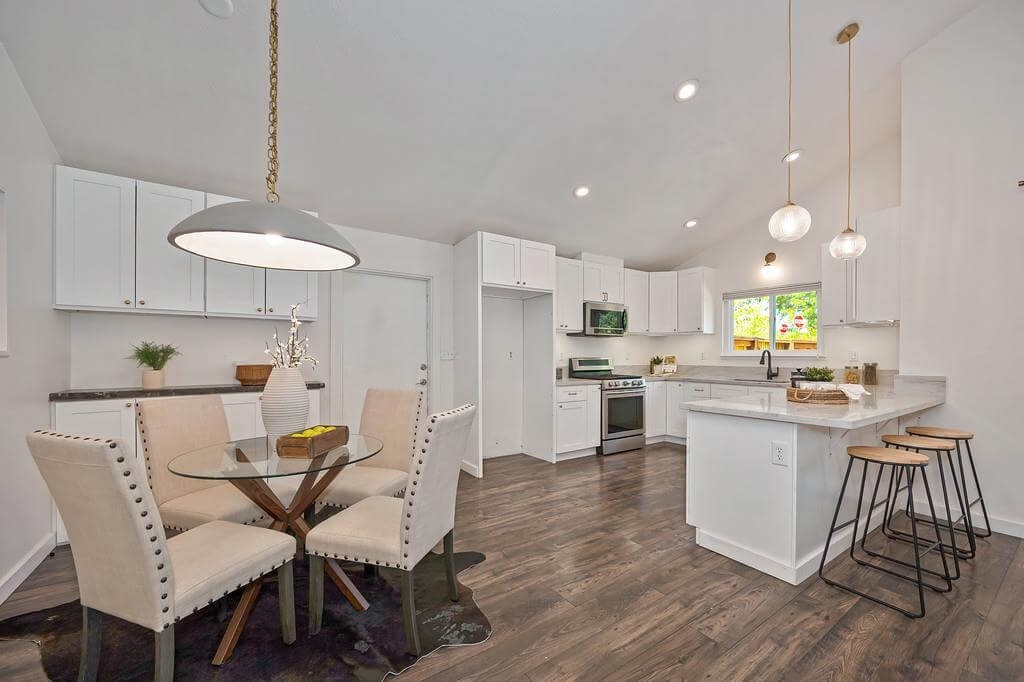 Mikkelsen Dr, Auburn - Premiere Home Staging & Design