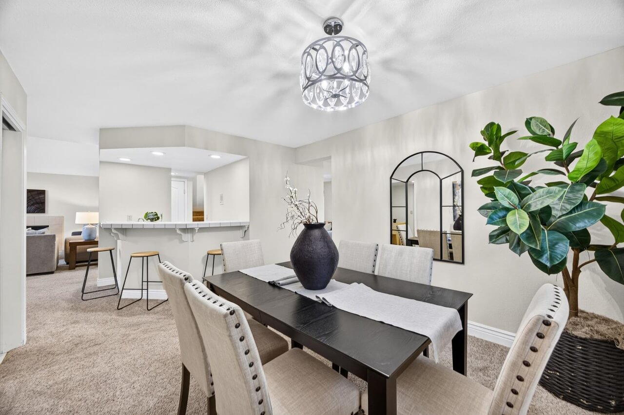 River Estates Dr, Sacramento - Premiere Home Staging & Design