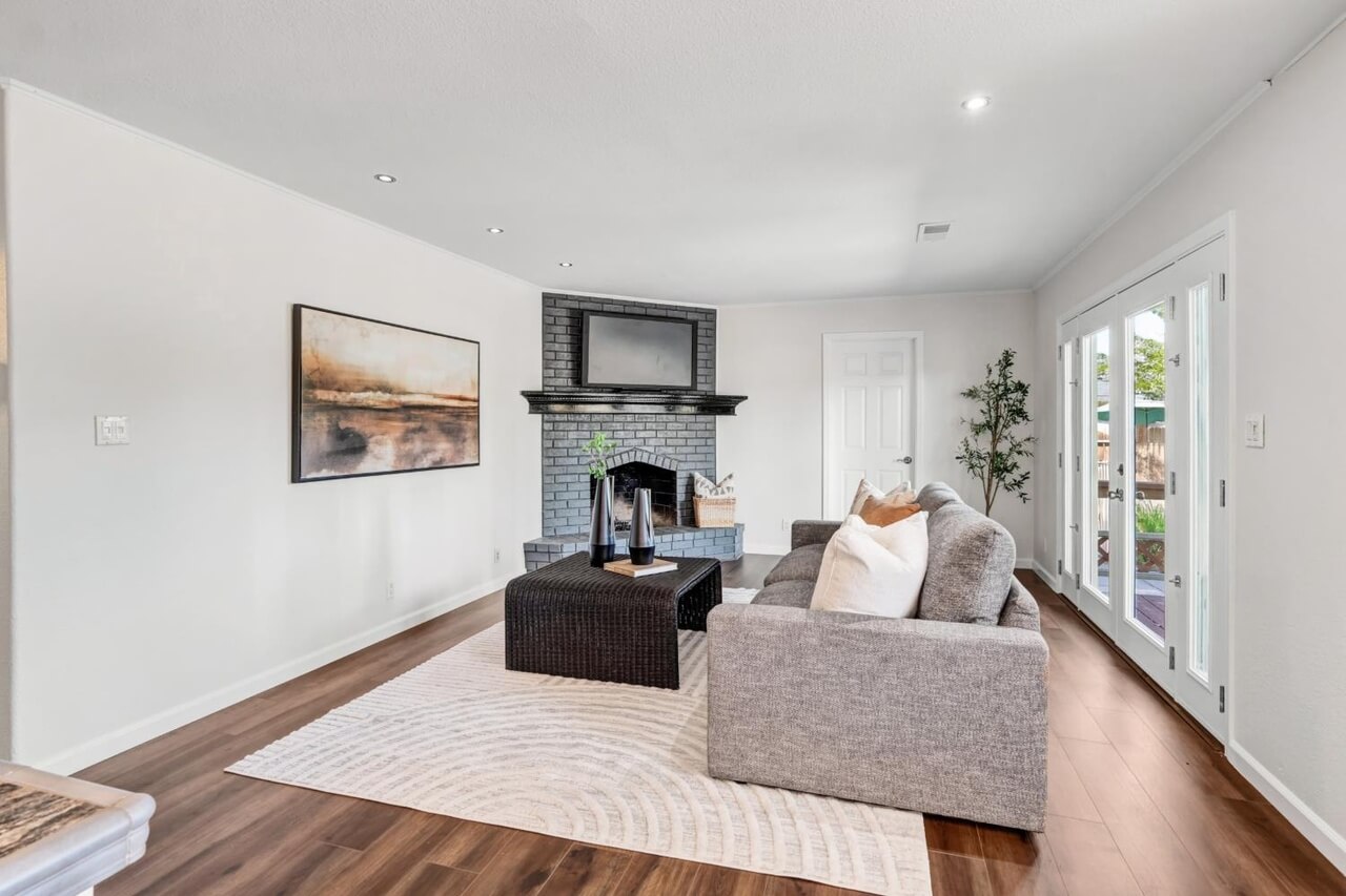 Ruthwood, Orangevale - Premiere Home Staging & Design