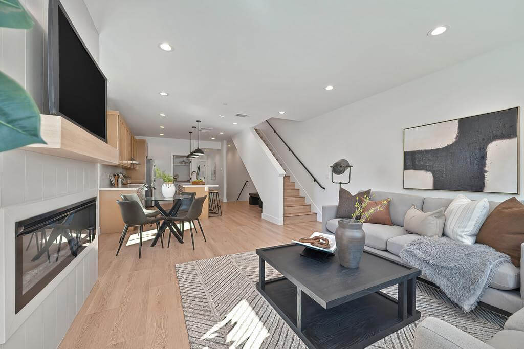 Uptown Aly, Sacramento - Premiere Home Staging & Design