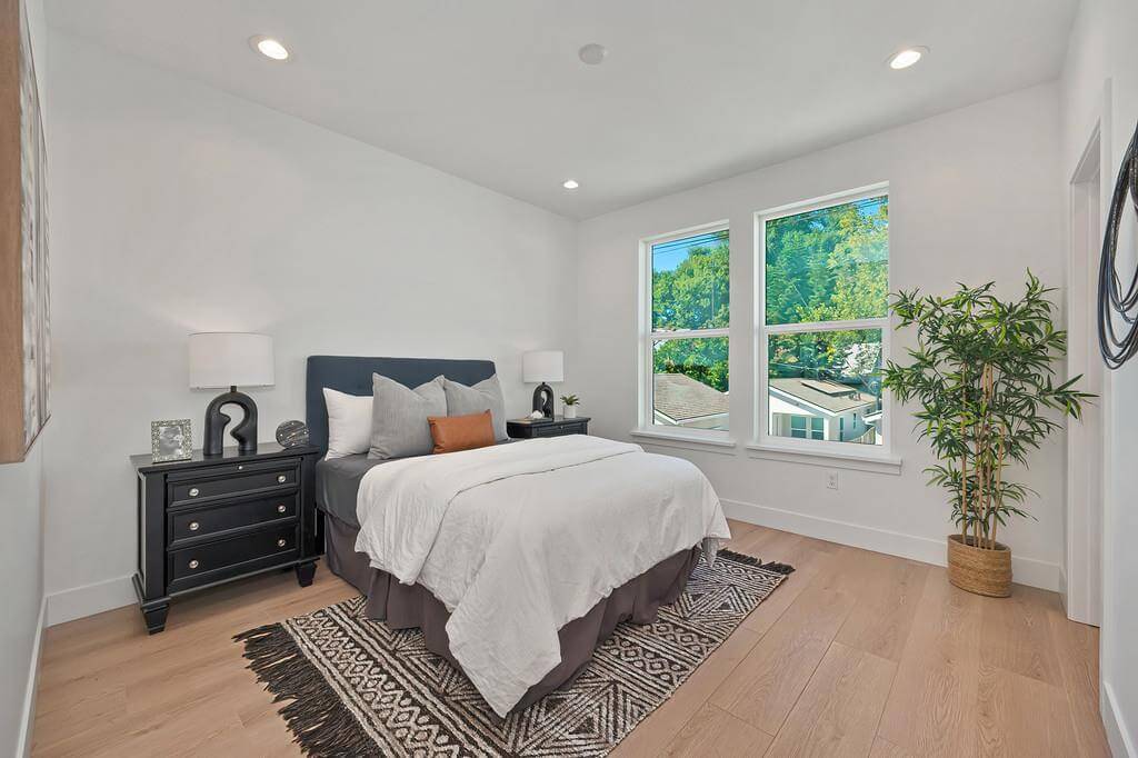 Uptown Aly, Sacramento - Premiere Home Staging & Design