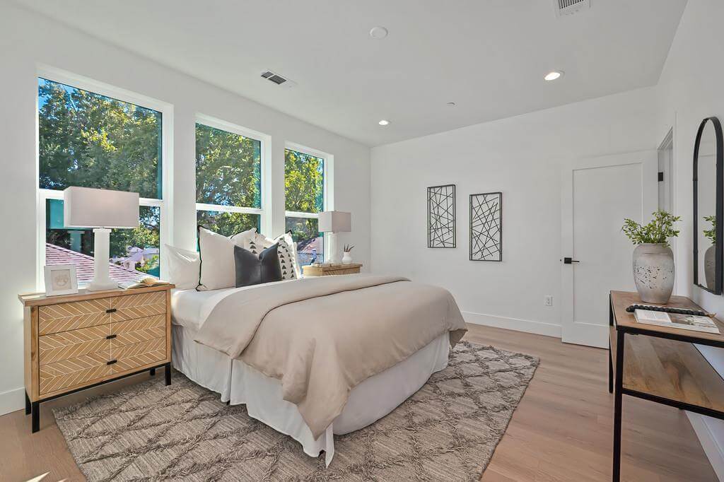 Uptown Aly, Sacramento - Premiere Home Staging & Design