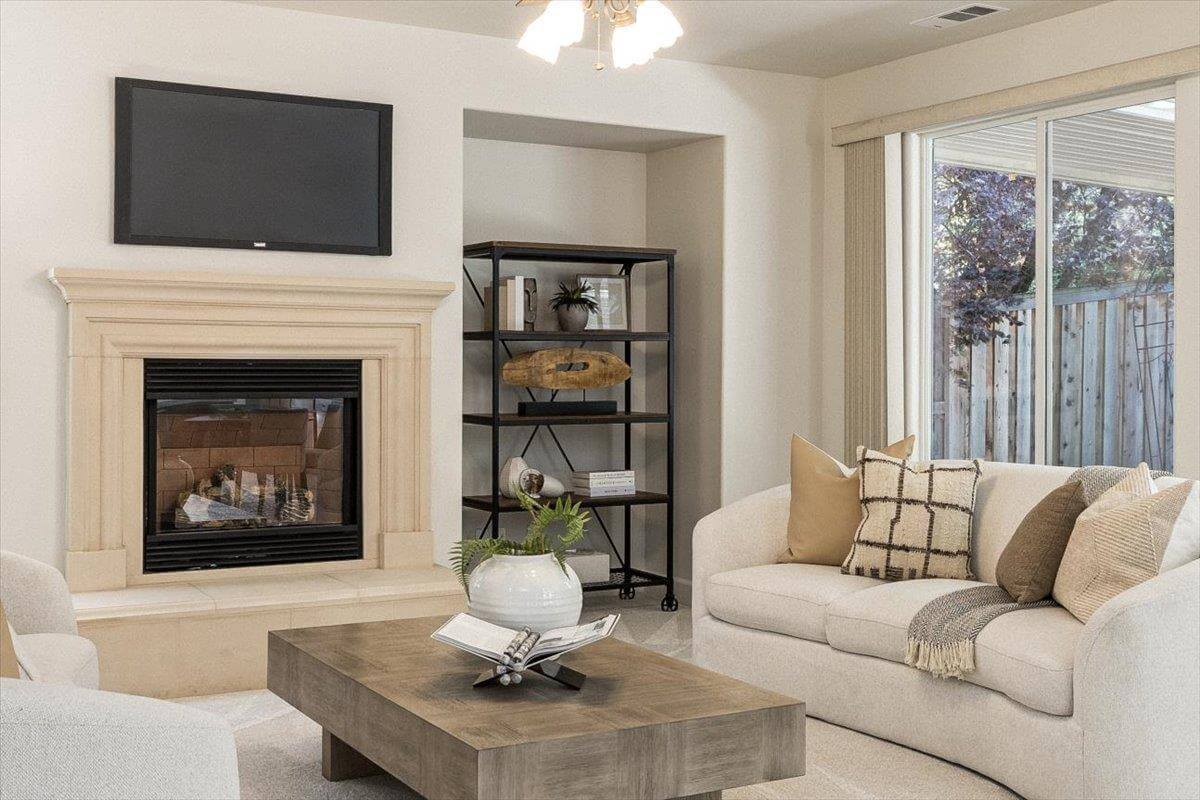 Windsor Point Pl, El Dorado Hills - Premiere Home Staging & Design