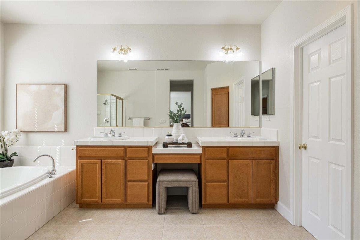 Windsor Point Pl, El Dorado Hills - Premiere Home Staging & Design