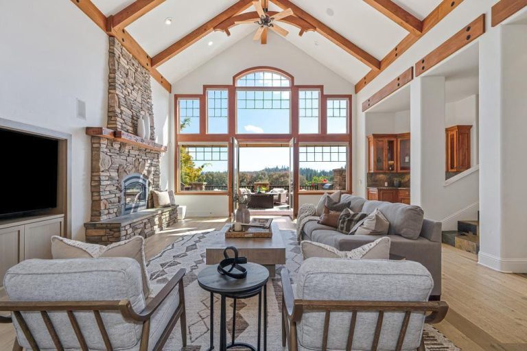 17240 Winchester Club Dr, Meadow Vista - Premiere Home Staging & Design