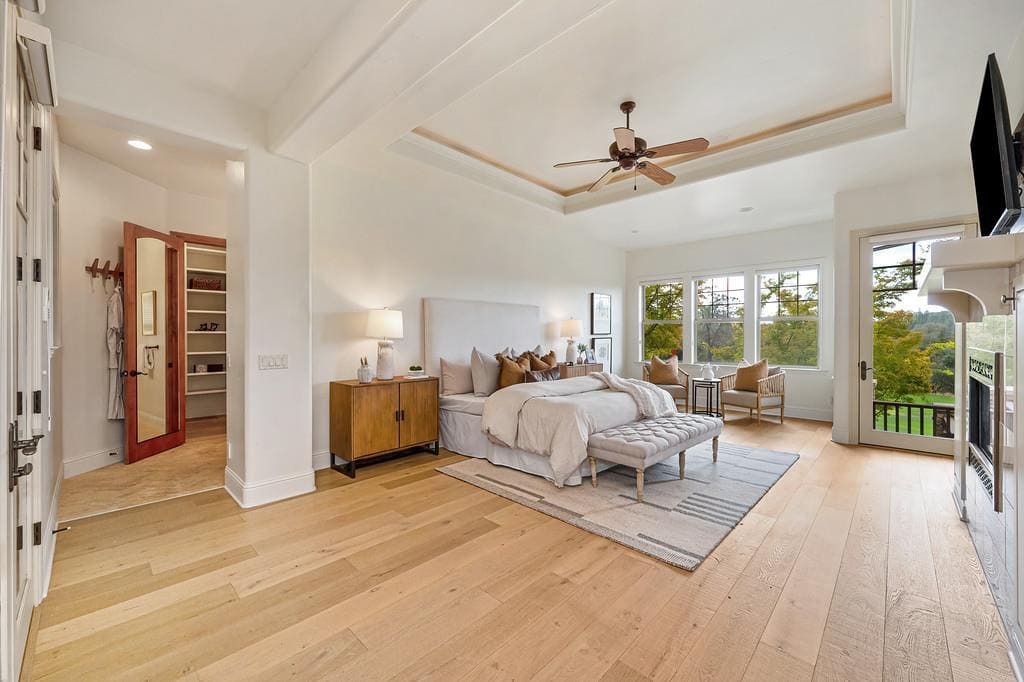 17240 Winchester Club Dr, Meadow Vista - Premiere Home Staging & Design