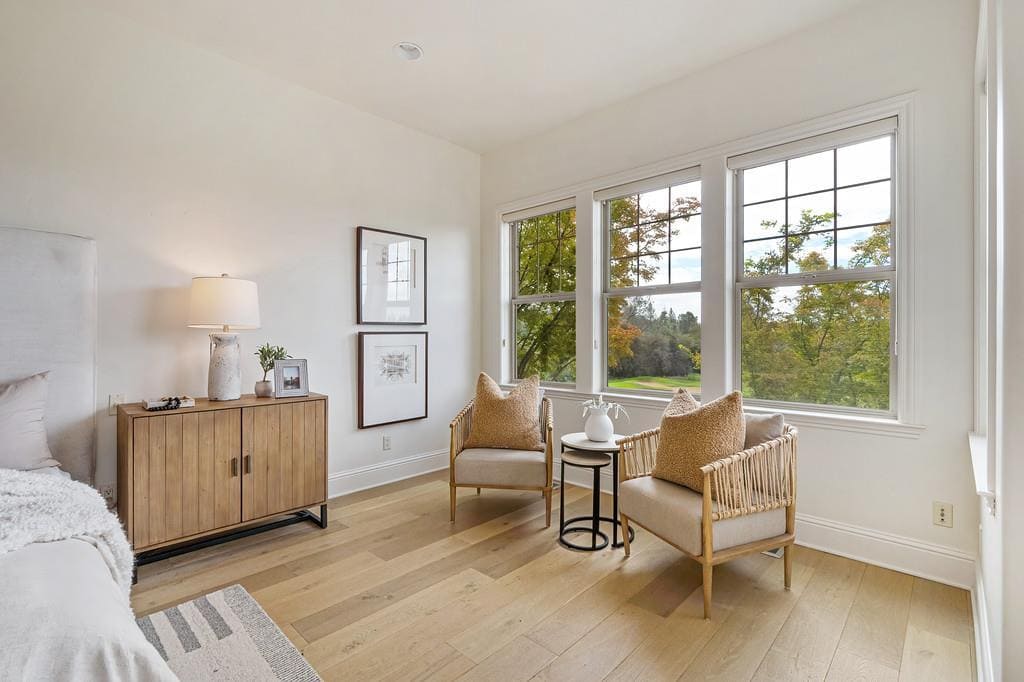 17240 Winchester Club Dr, Meadow Vista - Premiere Home Staging & Design