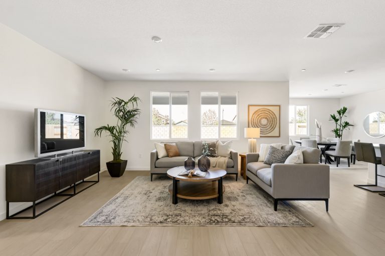 Buntline Way, Sacramento - Premiere Home Staging & Design