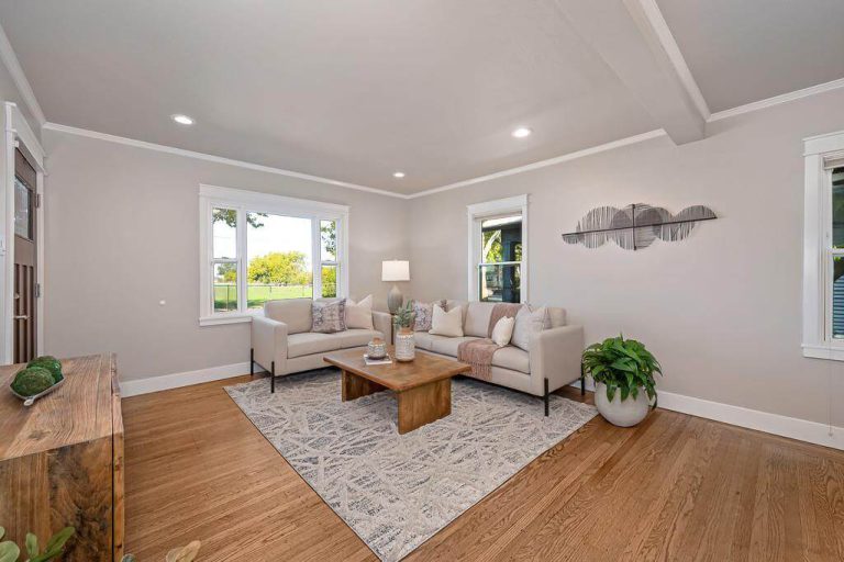 36th St, Sacramento - Premiere Home Staging & Design