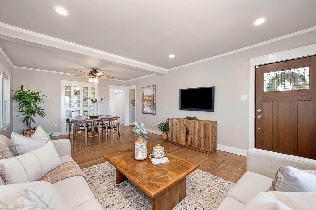 36th St, Sacramento - Premiere Home Staging & Design