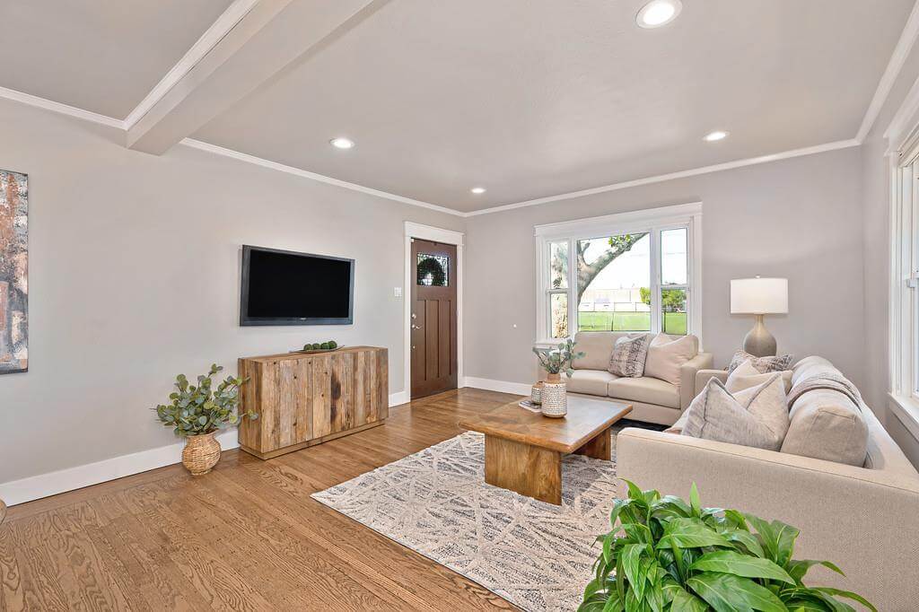 36th St, Sacramento - Premiere Home Staging & Design