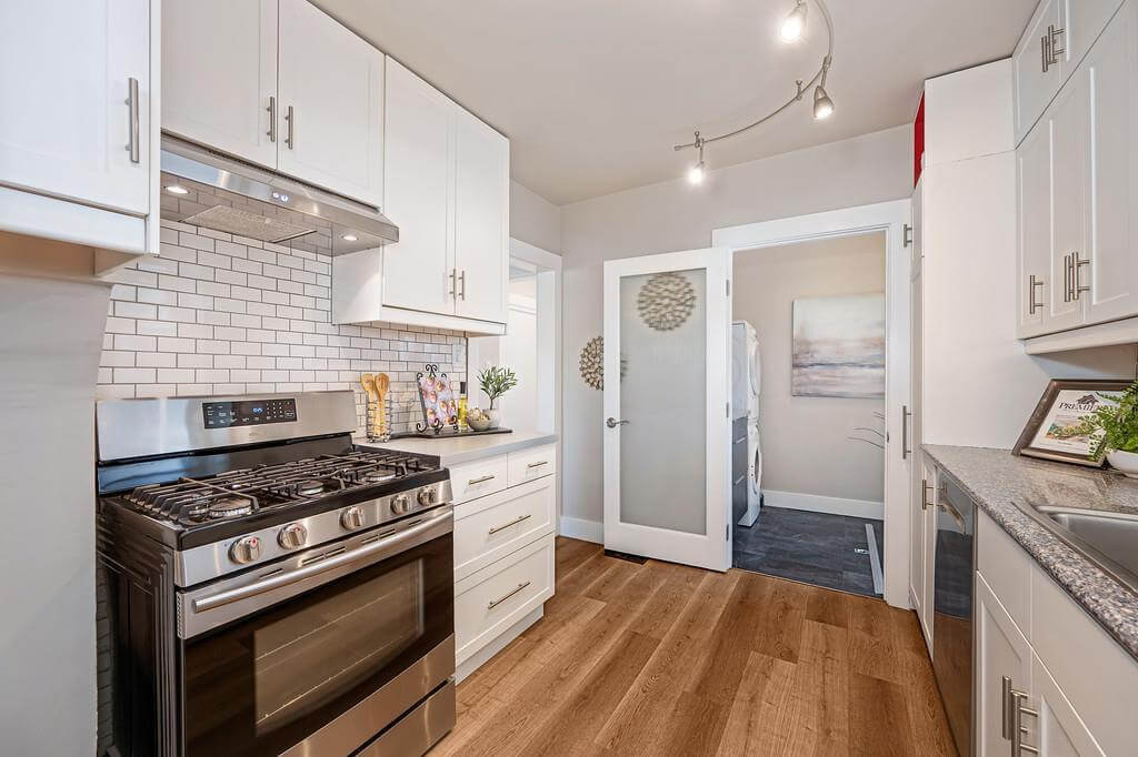 36th St, Sacramento - Premiere Home Staging & Design