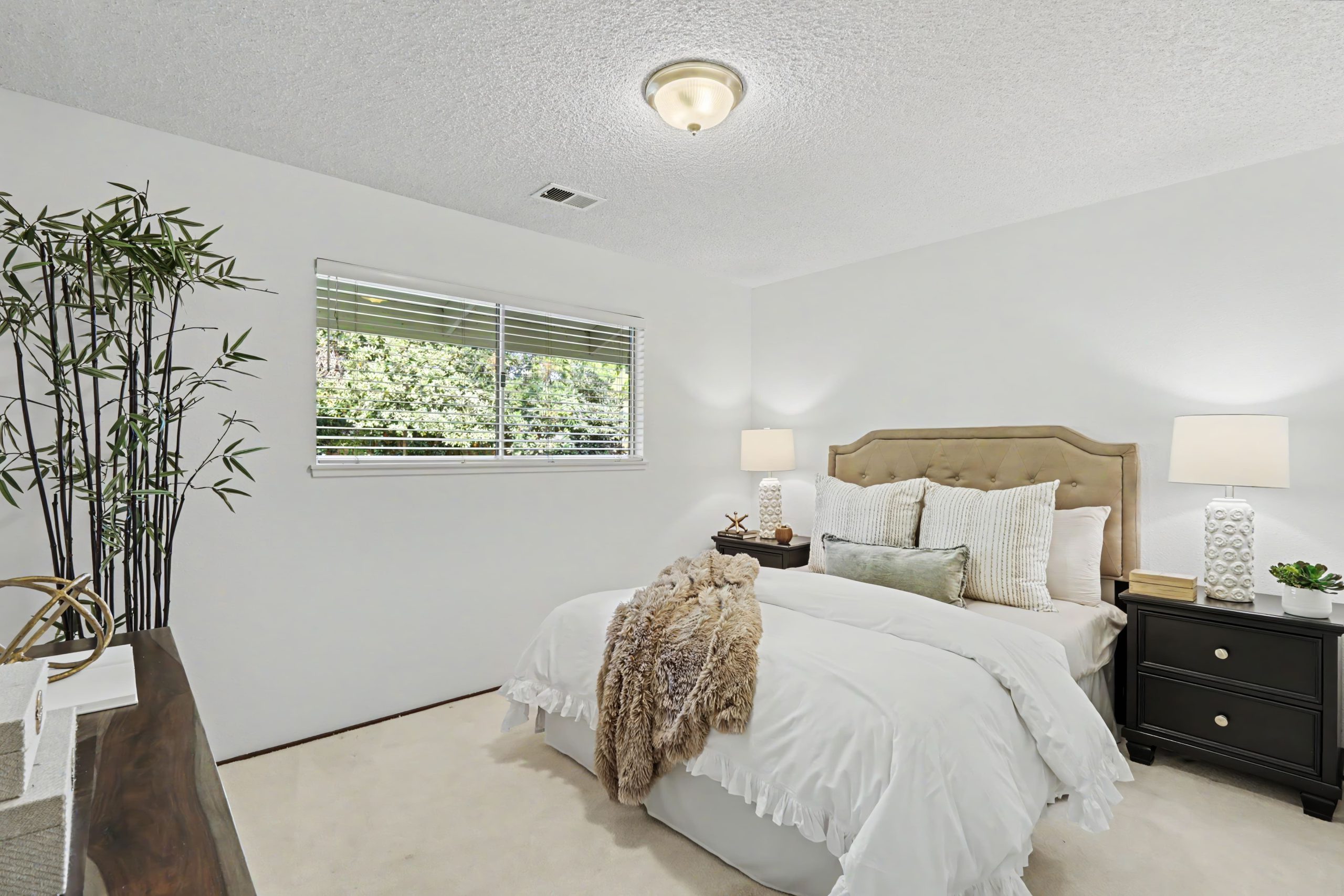 American River Dr, Sacramento - Premiere Home Staging & Design