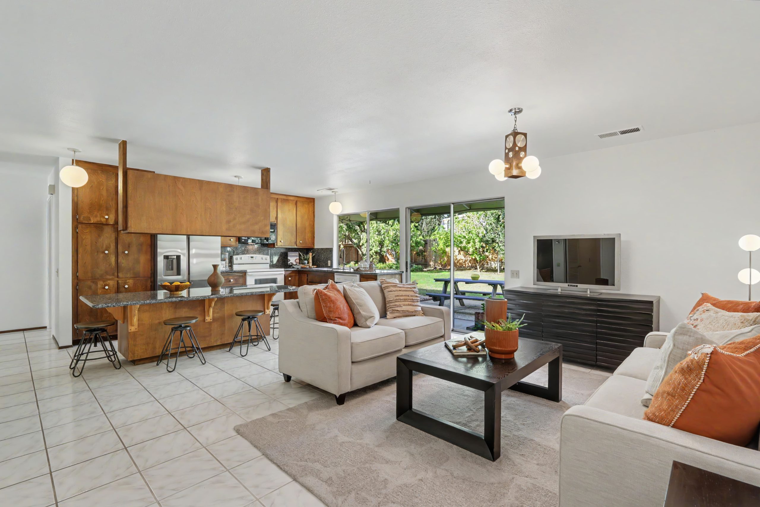 American River Dr, Sacramento - Premiere Home Staging & Design