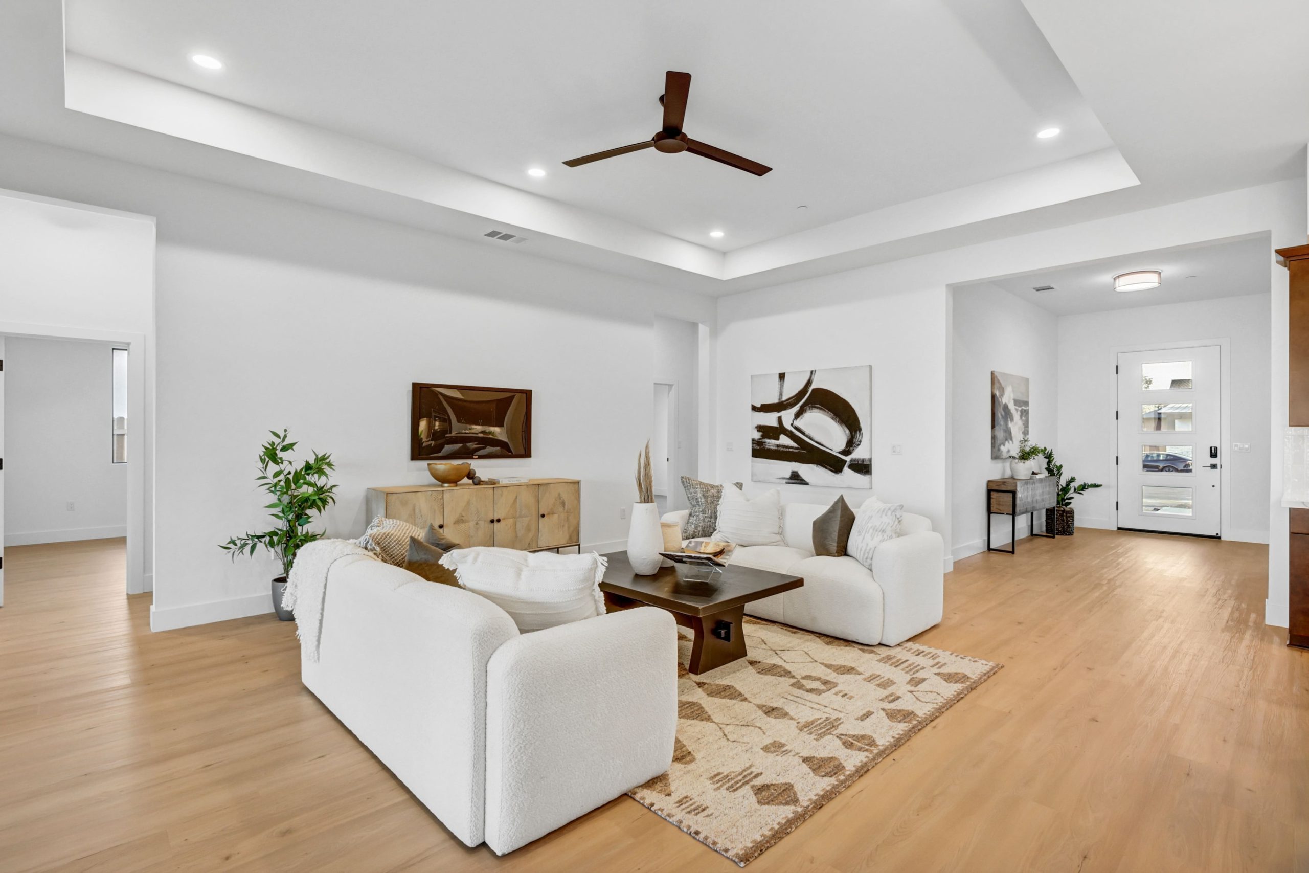 Agave Ct, Roseville - Premiere Home Staging & Design
