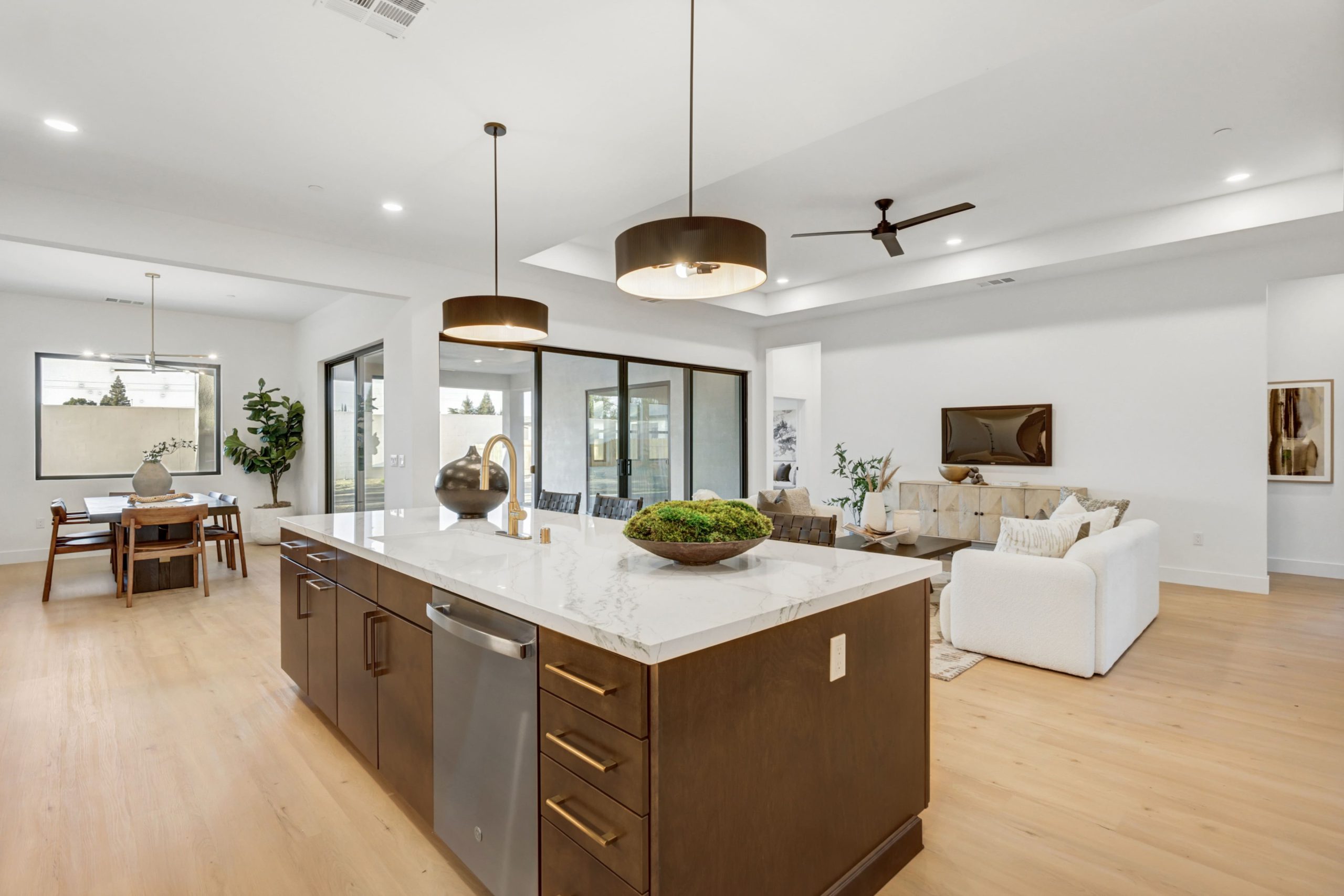 Agave Ct, Roseville - Premiere Home Staging & Design