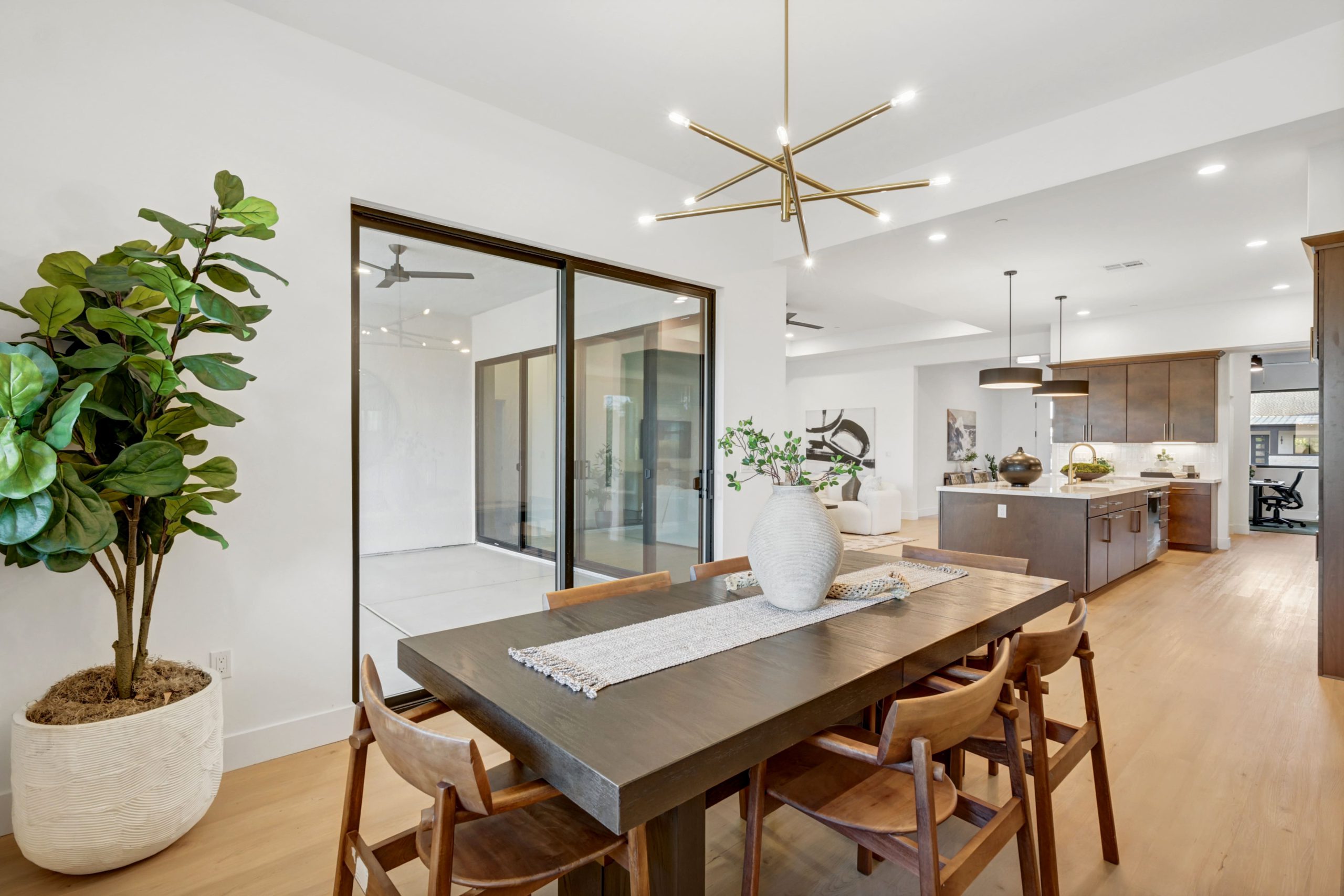 Agave Ct, Roseville - Premiere Home Staging & Design