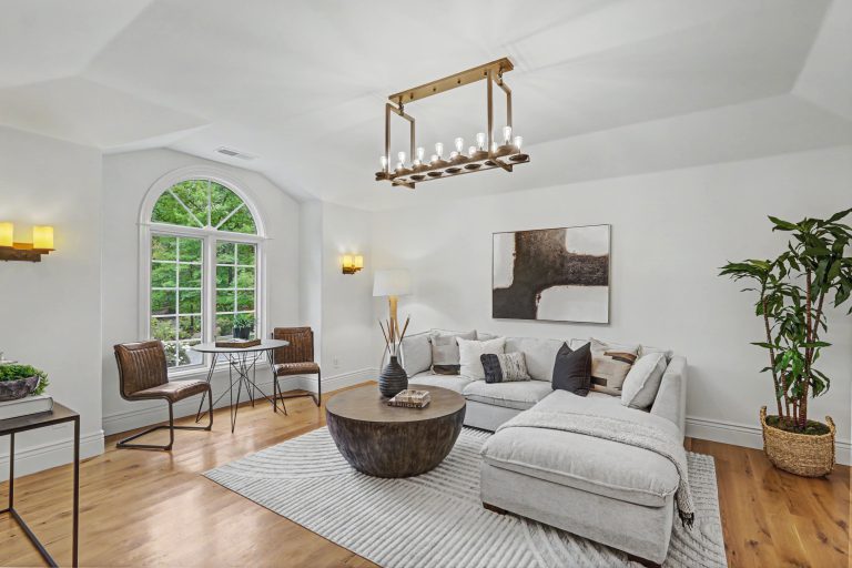Alvina Ct, Granite Bay - Premiere Home Staging & Design