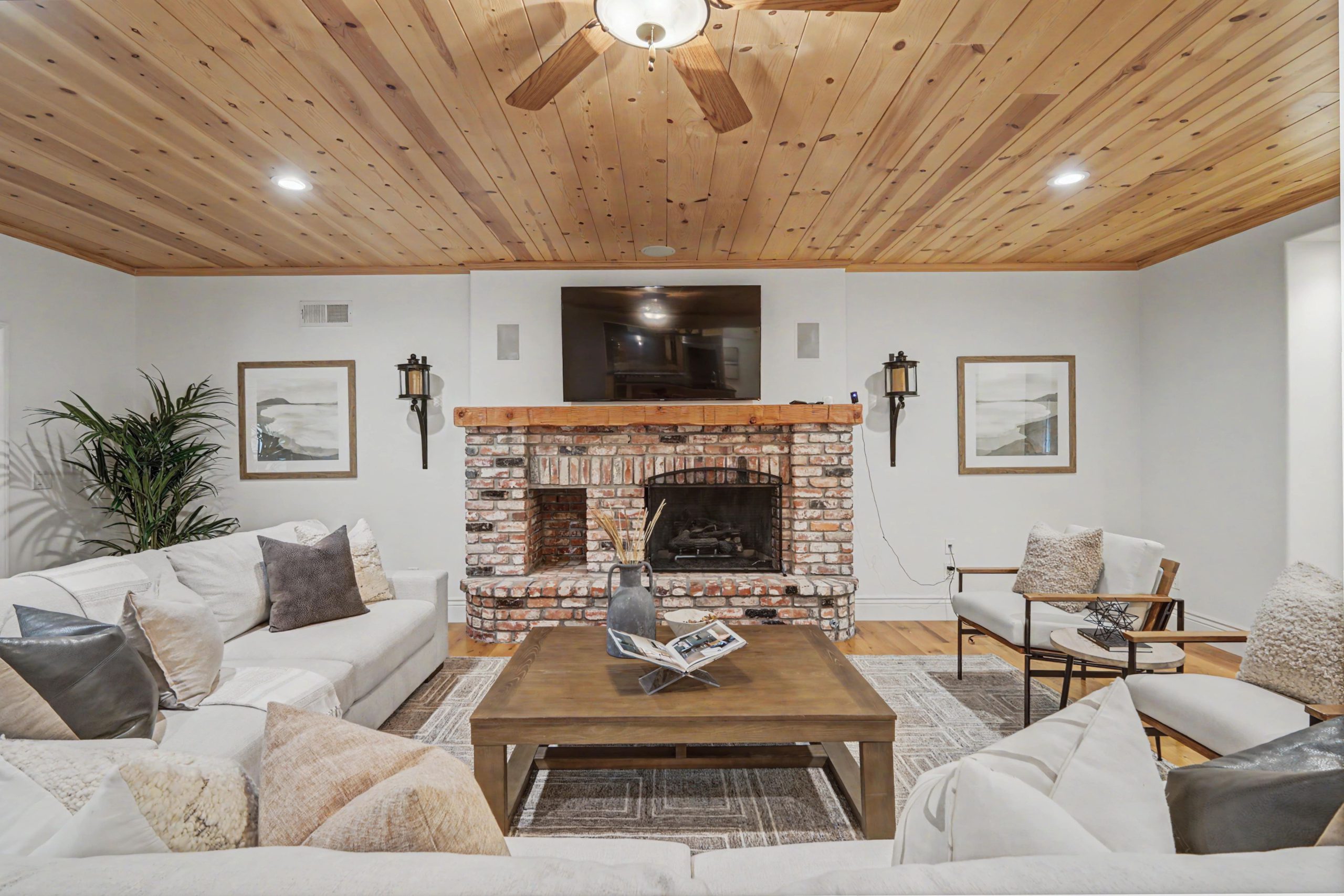 Alvina Ct, Granite Bay - Premiere Home Staging & Design