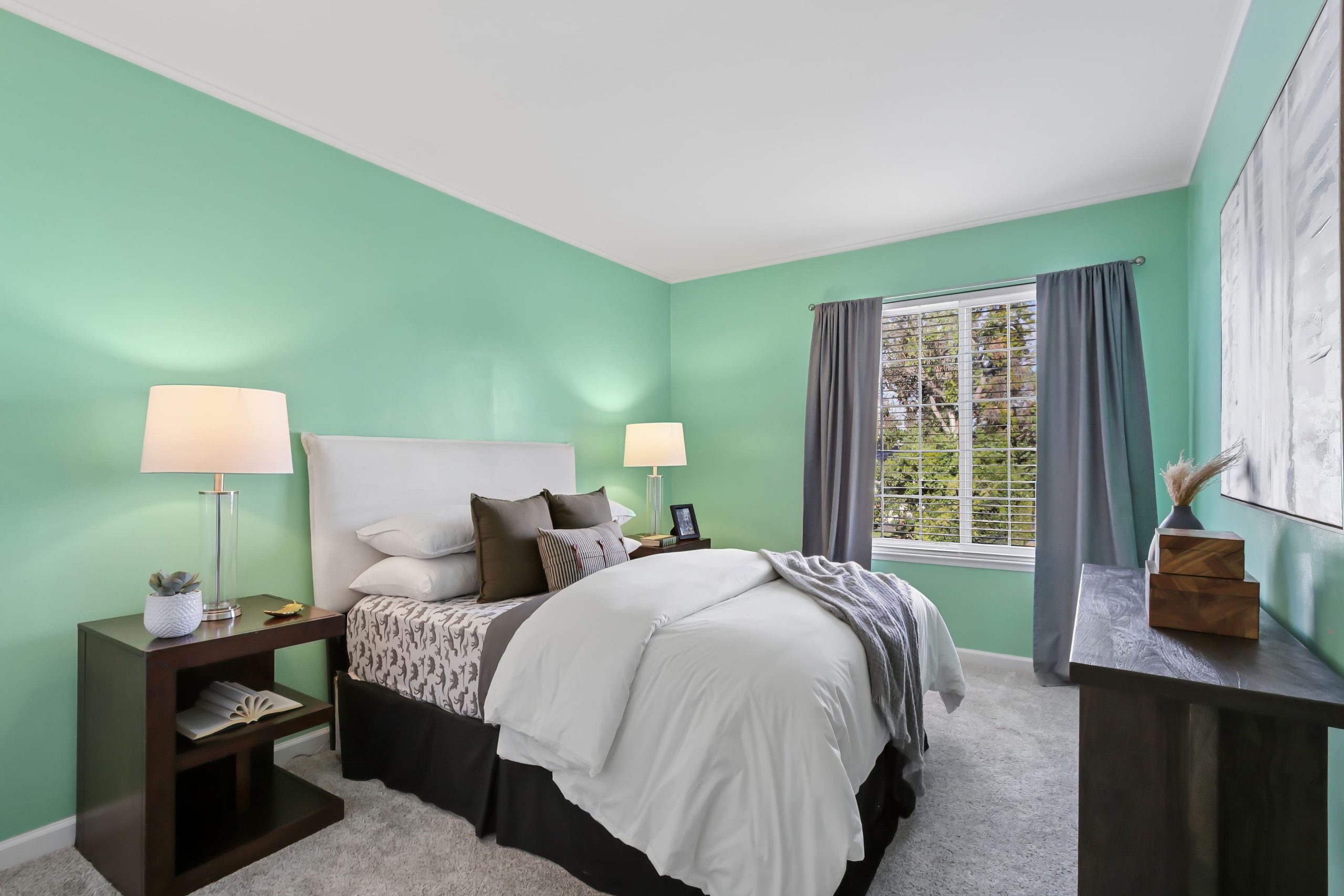 Bettina Way, Sacramento - Premiere Home Staging & Design