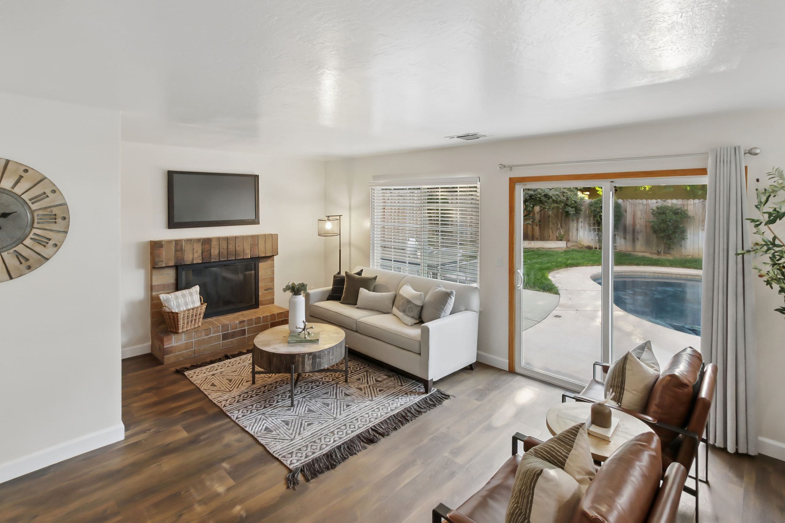 Bettina Way, Sacramento - Premiere Home Staging & Design