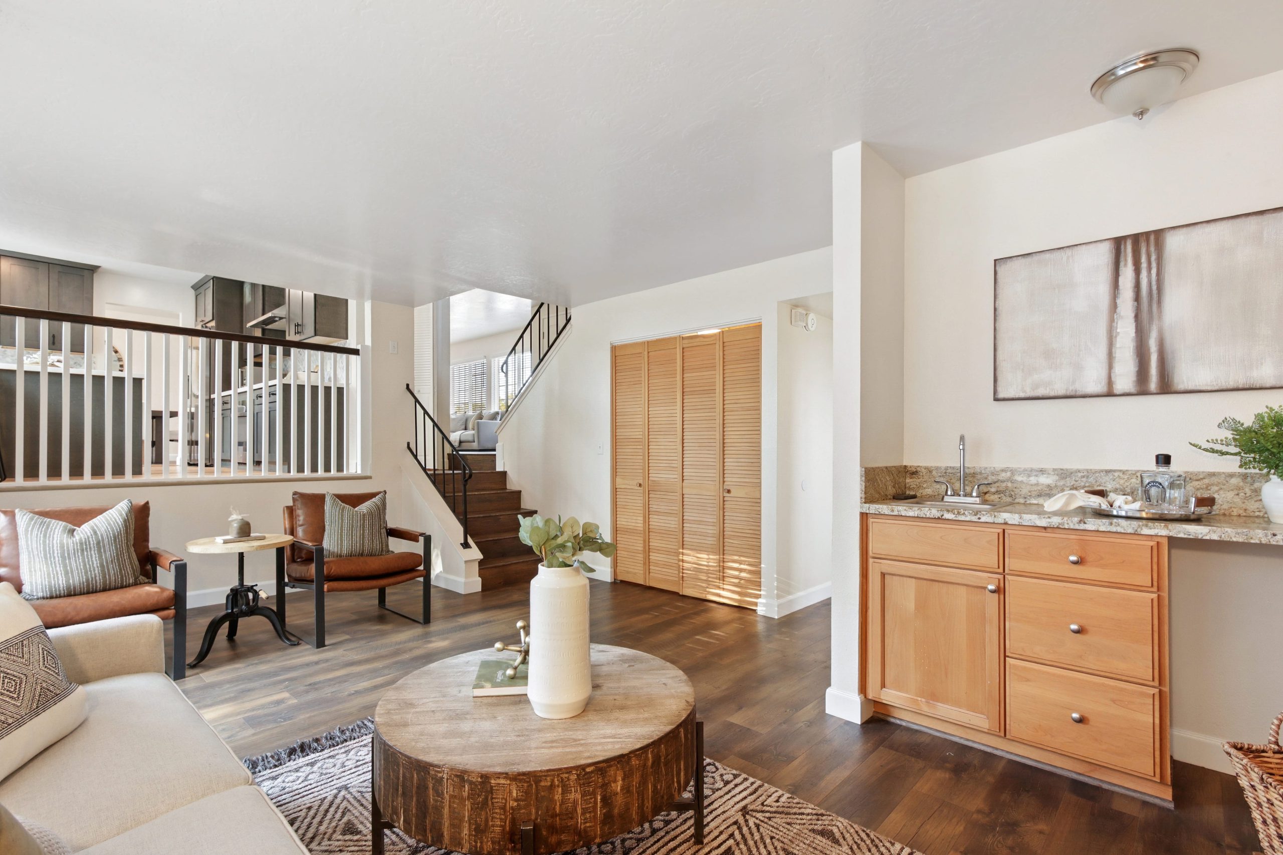 Bettina Way, Sacramento - Premiere Home Staging & Design