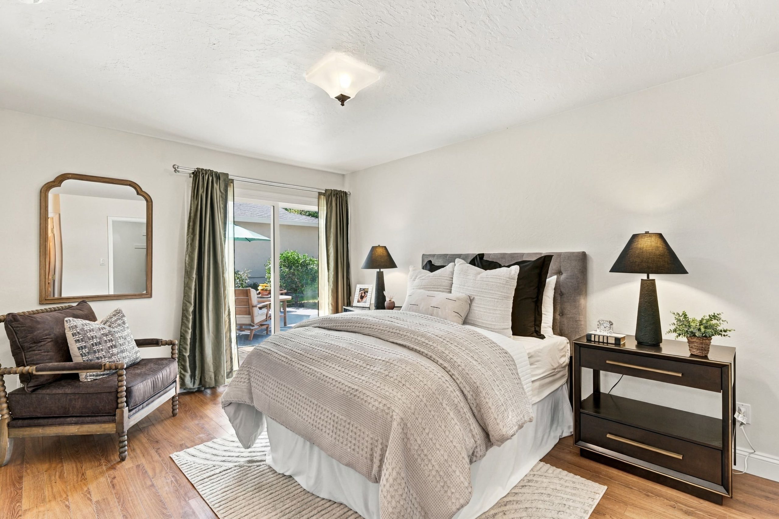Chapel View Ln, Citrus Heights - Premiere Home Staging & Design