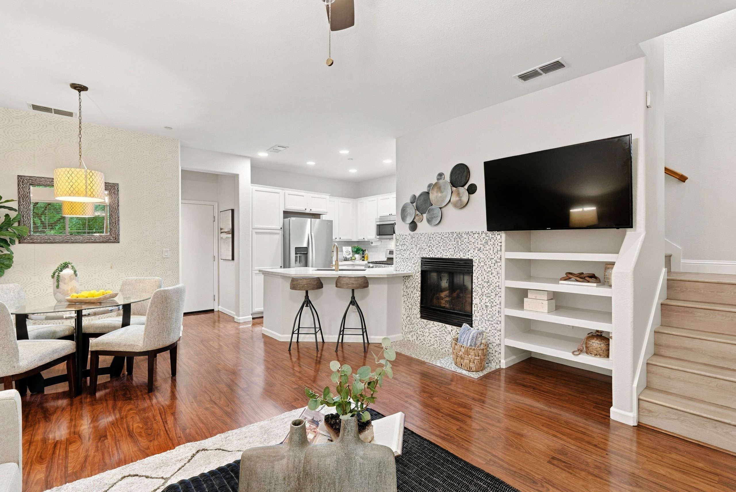 Dante Cir, Roseville - Premiere Home Staging & Design