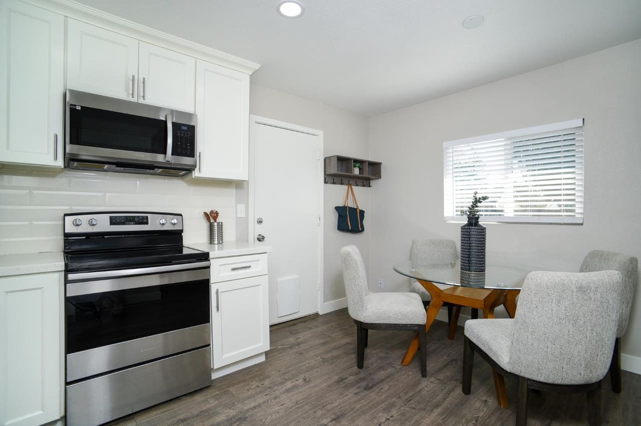 Gruwell Way, Elk Grove - Premiere Home Staging & Design