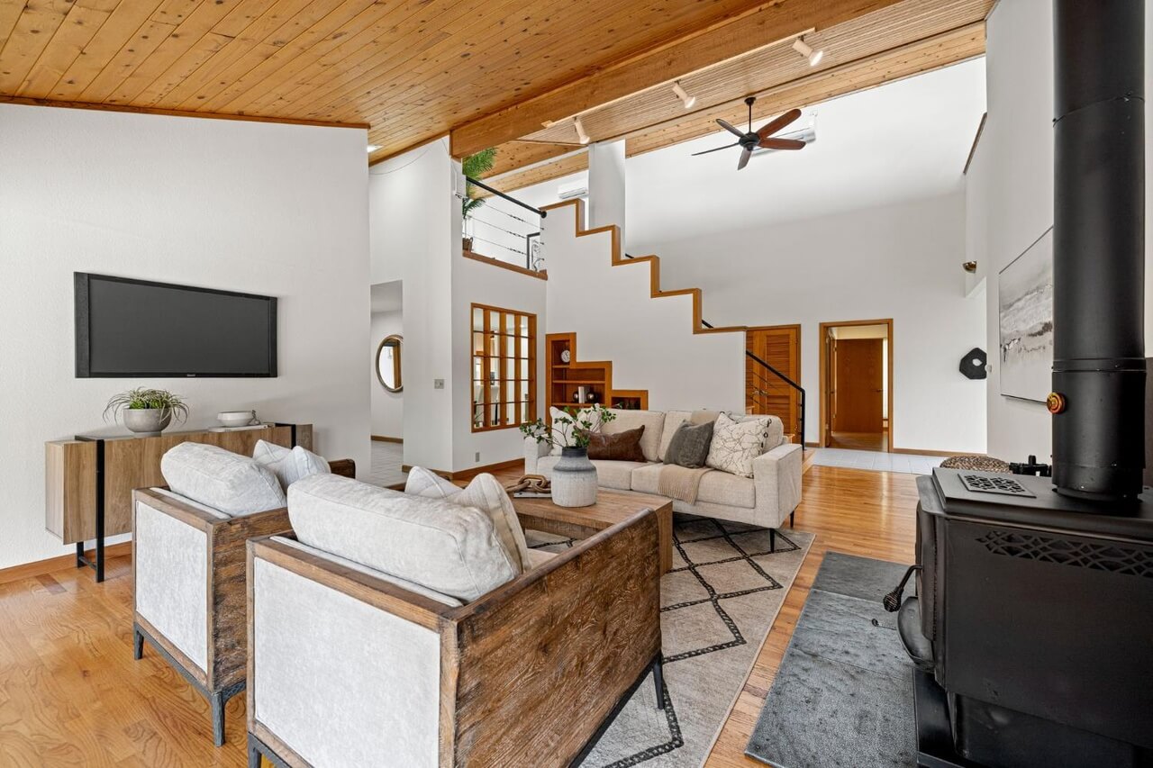 Highcrest Dr, Cameron Park - Premiere Home Staging & Design