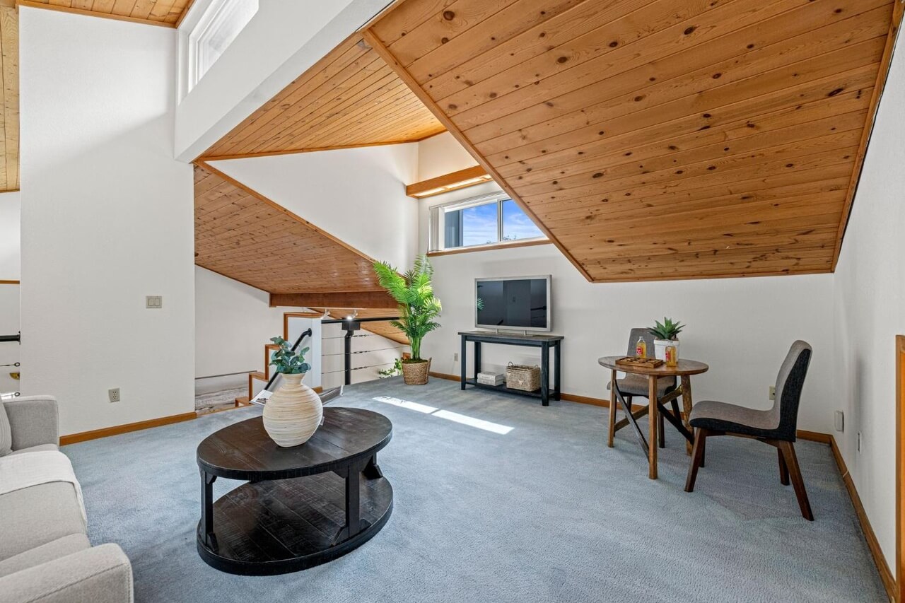 Highcrest Dr, Cameron Park - Premiere Home Staging & Design