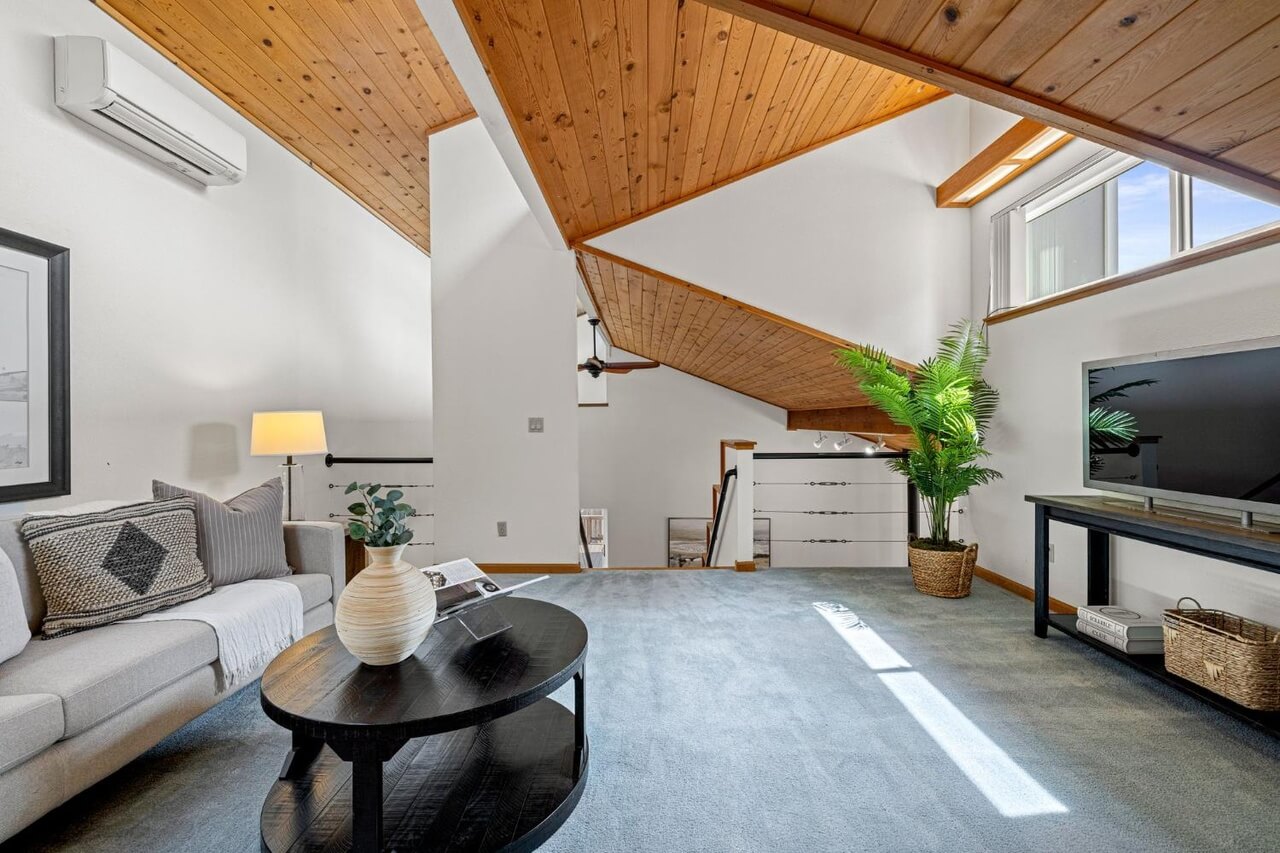 Highcrest Dr, Cameron Park - Premiere Home Staging & Design