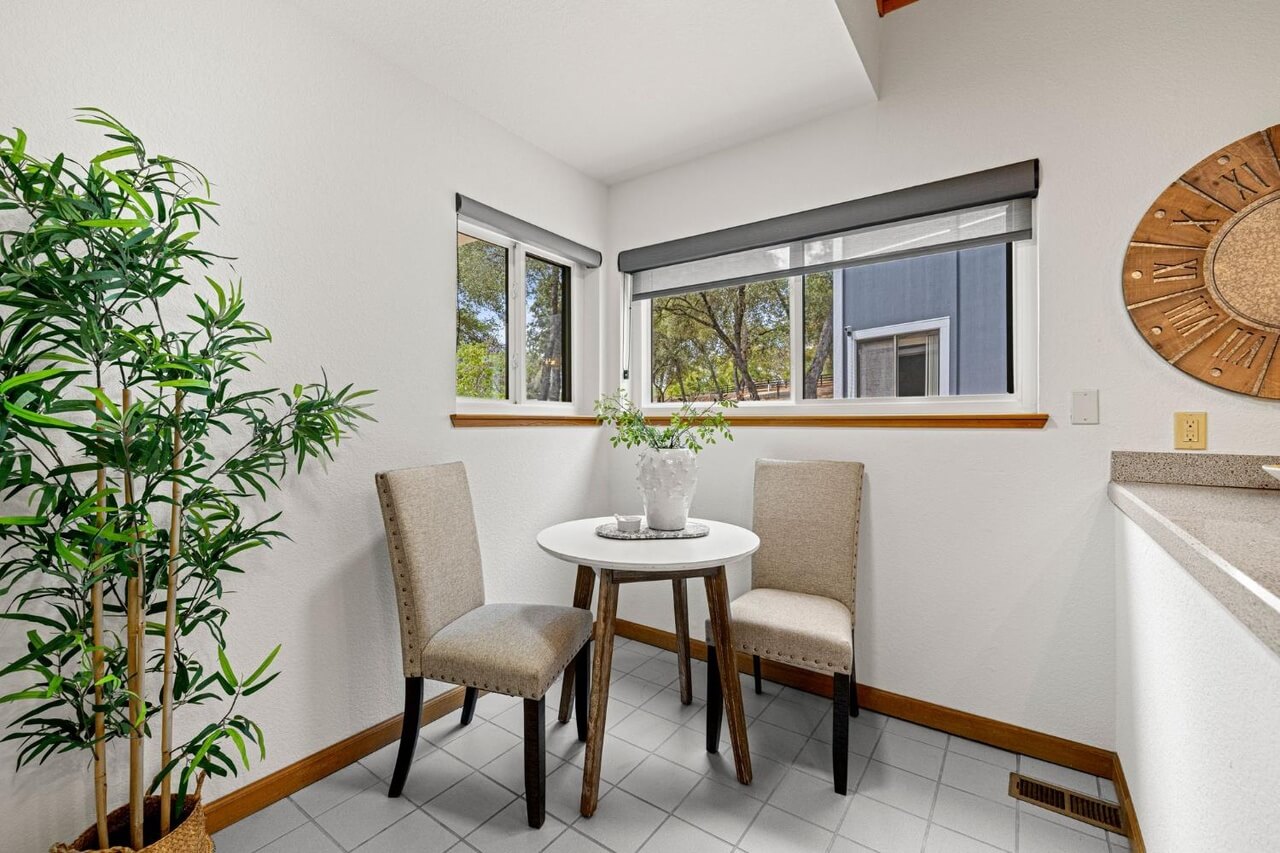 Highcrest Dr, Cameron Park - Premiere Home Staging & Design