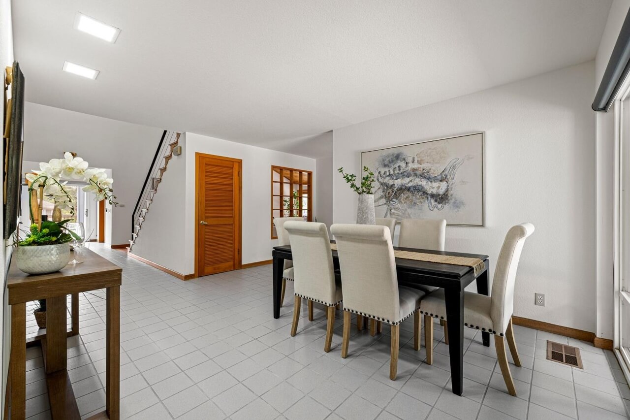 Highcrest Dr, Cameron Park - Premiere Home Staging & Design