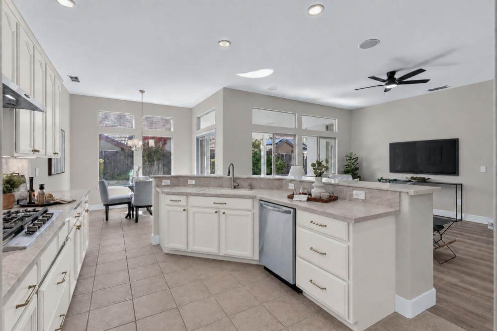 Hillwood Loop, Lincoln - Premiere Home Staging & Design