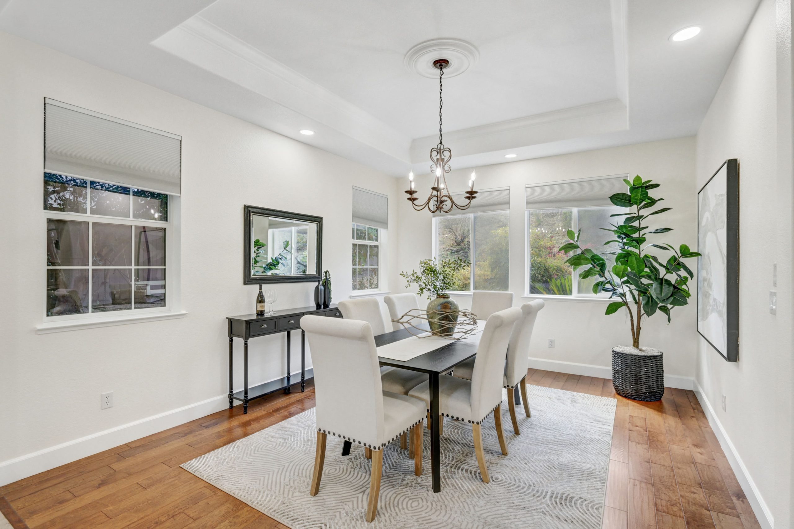Lamego Way, El Dorado Hills - Premiere home Staging & Design