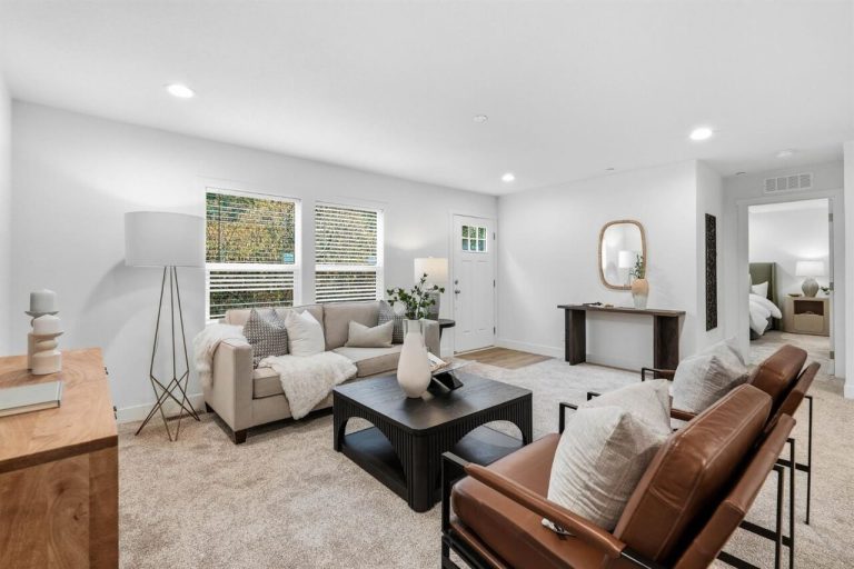 Penny Ln, Placerville - Premiere Home Staging & Design