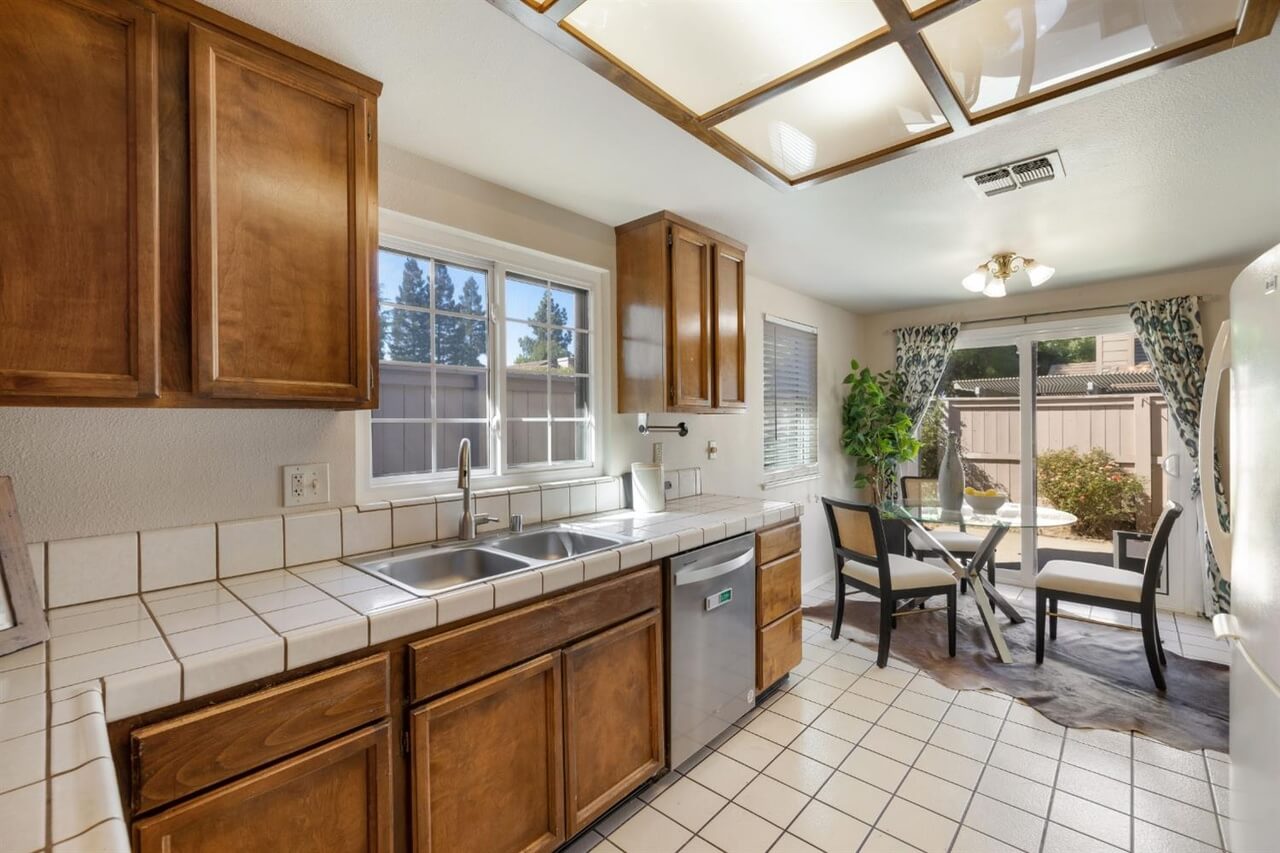 Rose Vine Ln, Fair Oaks - Premiere Home Staging & Design