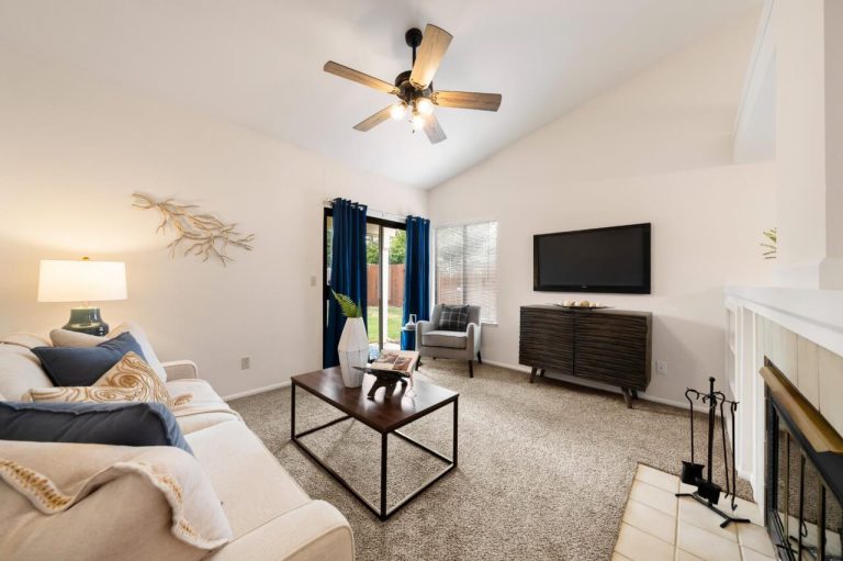 Springmont Dr, Elk Grove - Premiere Home Staging & Design