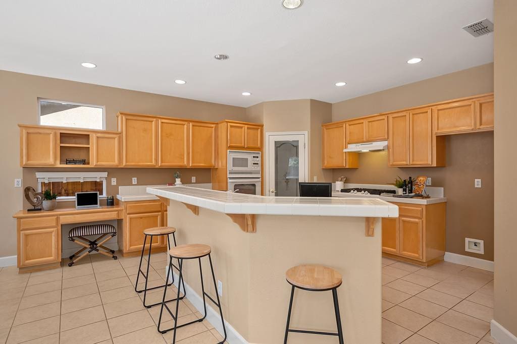 Swan Island St, West Sacramento - Premiere Home Staging & Design