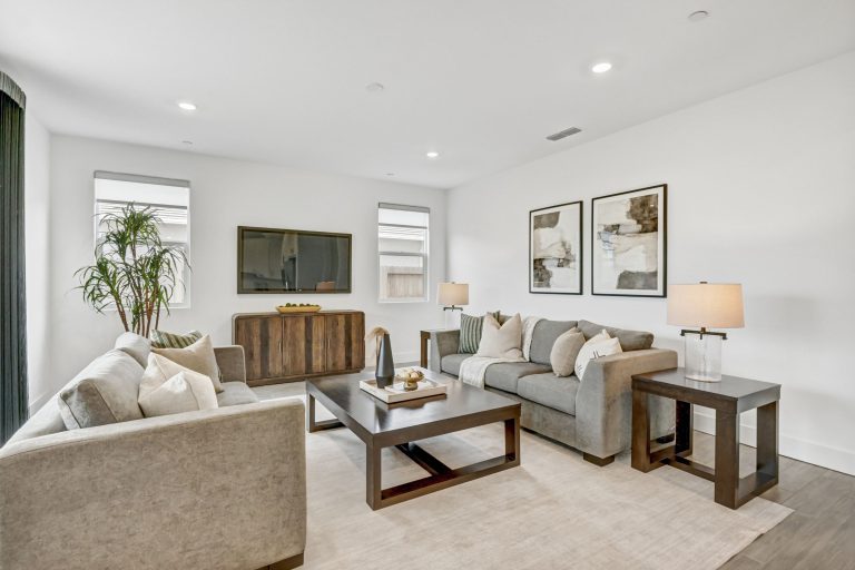 Toucan Cir, Rancho Cordova - Premiere Home Staging & Design
