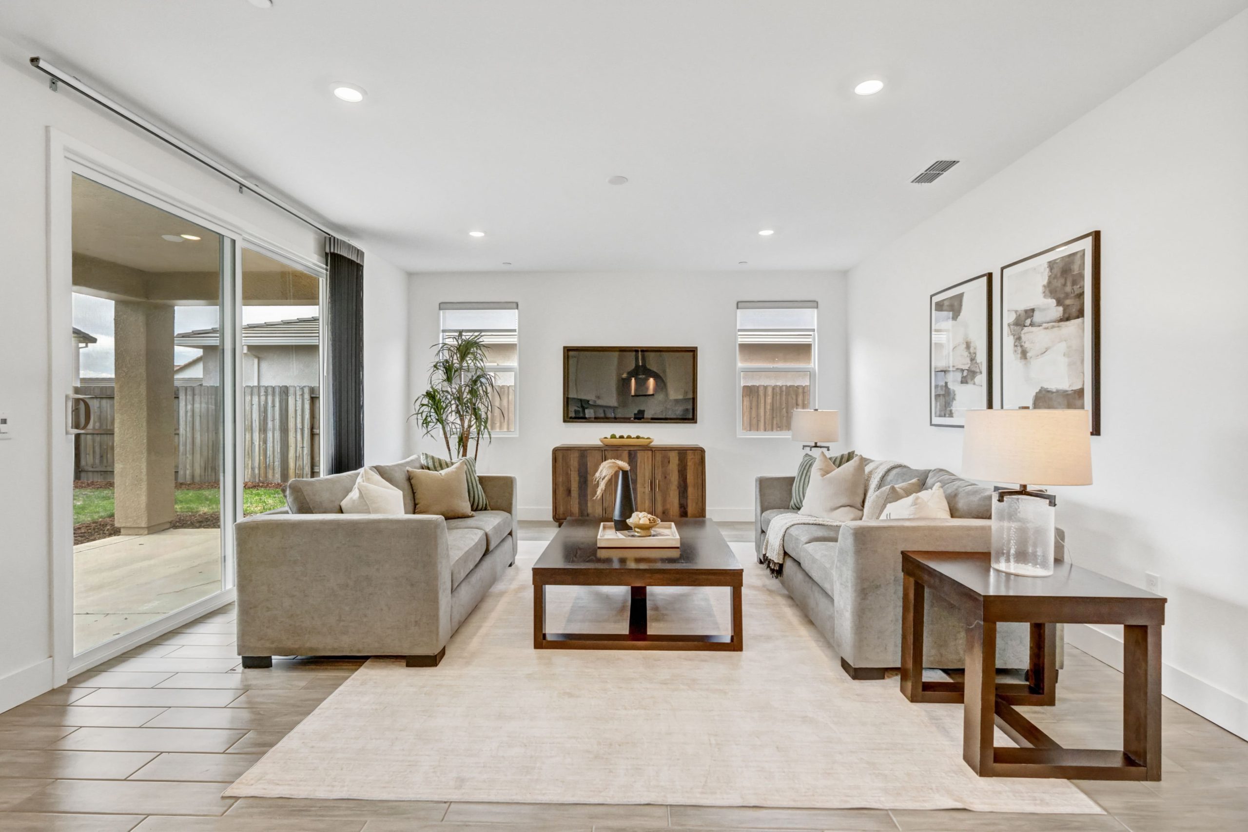 Toucan Cir, Rancho Cordova - Premiere Home Staging & Design
