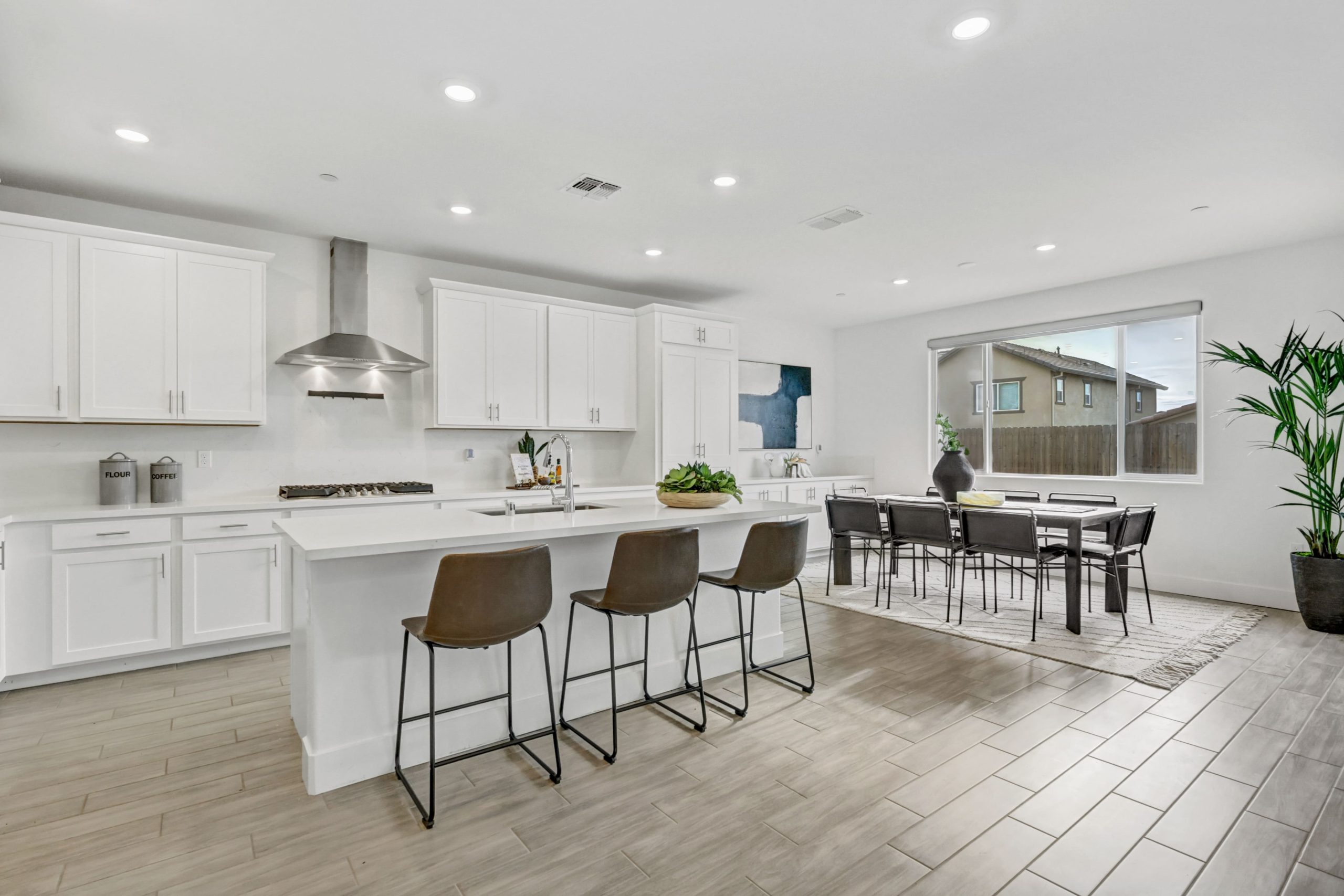Toucan Cir, Rancho Cordova - Premiere Home Staging & Design